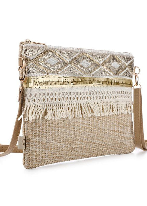 Beige boho clutch met franjes, pailletten en geometrisch patroon
Meer regels weergeven
