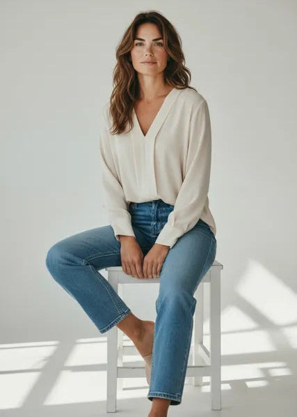 Blouse Luna met V-hals Beige